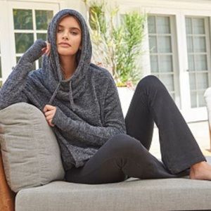 Barefoot Dreams Cozychic Pebble Beach Pullover